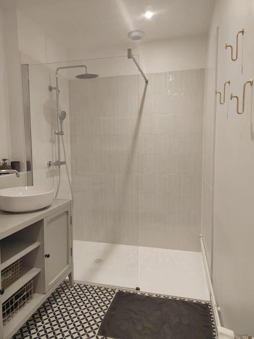 Magnifique Appartement Le Nid Des Thermes Bagnères-de-Bigorre Εξωτερικό φωτογραφία